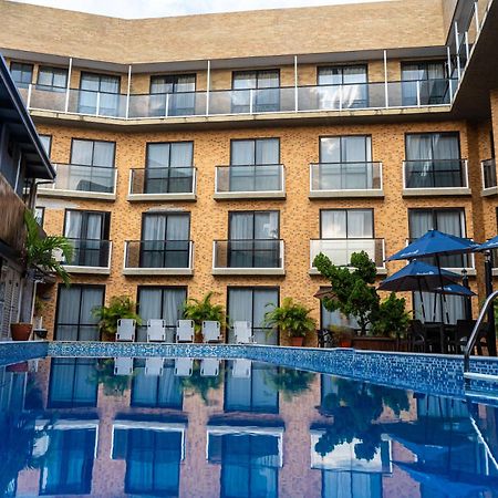Bessa Beach Hotel โจเอาเปสโซอา ภายนอก รูปภาพ
