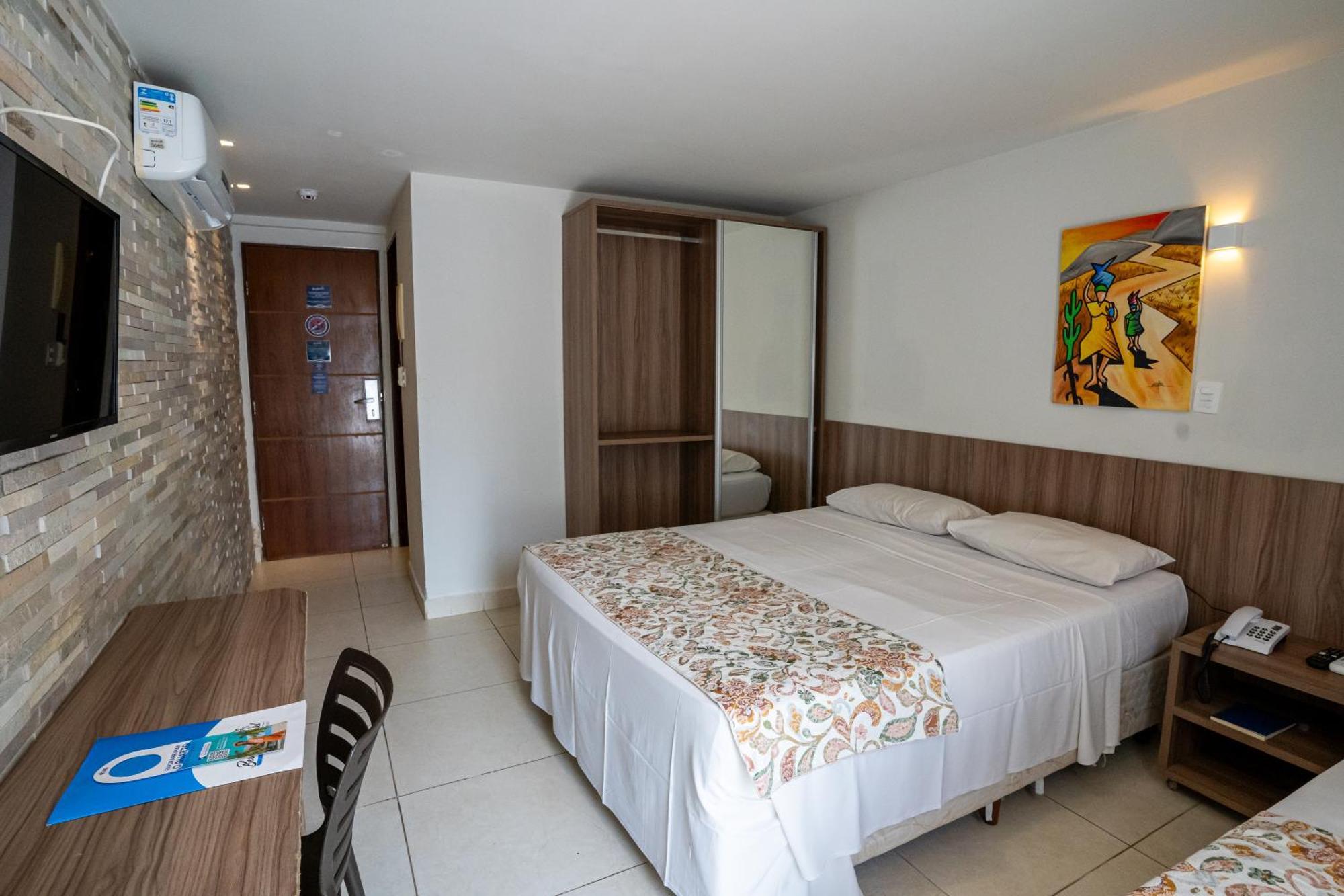 Bessa Beach Hotel โจเอาเปสโซอา ภายนอก รูปภาพ